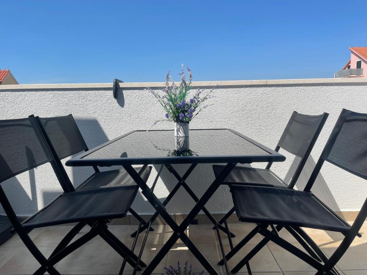 Apartment New Chic Супетар Экстерьер фото